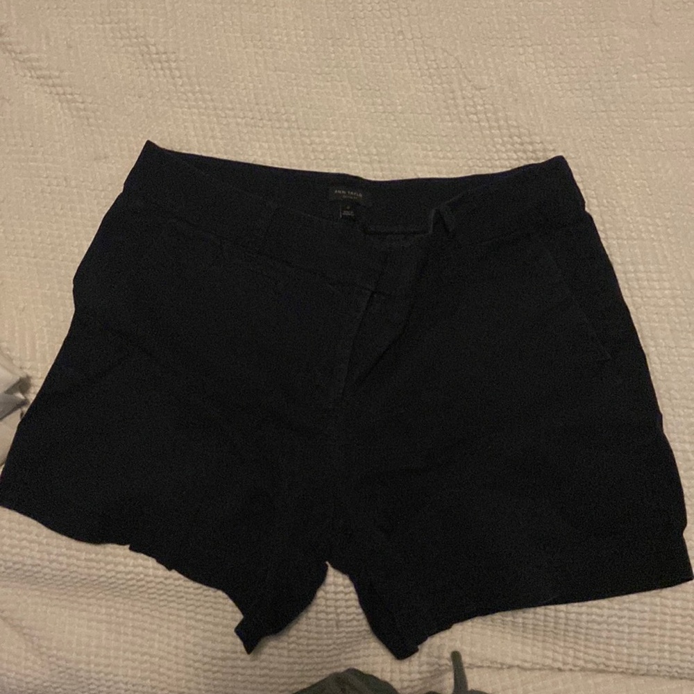 Ann Taylor size 14 navy blue shorts